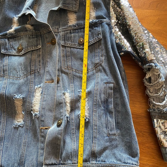 Distressed denim with sequined sleeves jacket - Picture 4 of 15